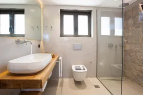 Villa Olive Green - Image 5
