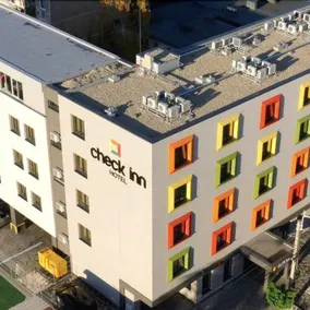 Hotel Check Inn - Image 4