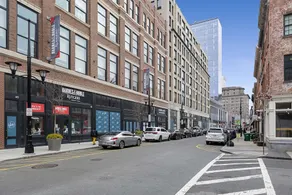 Halsey Haven - Center Of Downtown Arts District 2 Bedroom Apts by RedAwning - Image 3