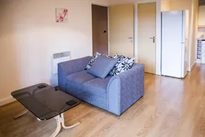 Hitchin - 1 Bedroom Flat - Parking - Image 5
