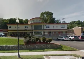 Lee High Inn - Image 3