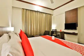 Hotel Aum Regency by OYO - Image 2