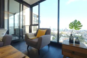 Turnkey Accommodation - Victoria Harbour Docklands - Image 5