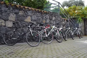 Etna Bike Holiday - Image 2