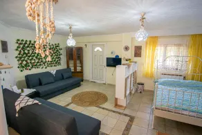 Katoulas House By Travelpro Services - Nea Mo - Image 5