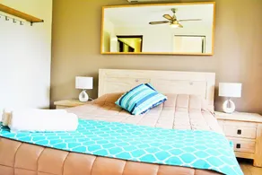 Mermaid Beach Getaway - Image 2