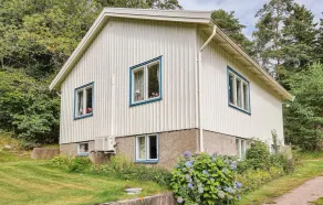 Beautiful Home in Brastad With 2 Bedrooms - Image 5