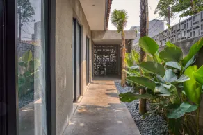 RedDoorz Premium @ Cilandak Timur 2 - Image 5