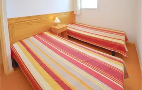 House With 2 Bedrooms in Calvisson, With Pool Access and Furnished Garden - 5 km From the Beach - Image 2