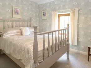Willow Cottage - Image 2