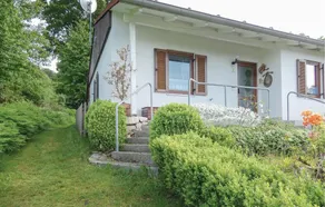 Beautiful Home in Falkenstein With 3 Bedrooms and Wifi - Image 4