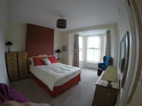 Beautiful and Spacious House in North Wales, UK - Image 3