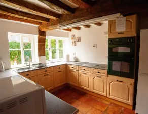 St Michael's Cottage - Image 5