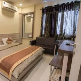 Hotel Brij Palace - Image 2