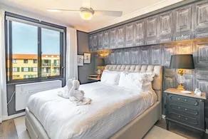 Modern 1 Bedroom Apartment In The Italian Forum - Image 2