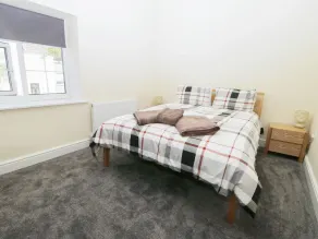White Rose Cottage - Image 2
