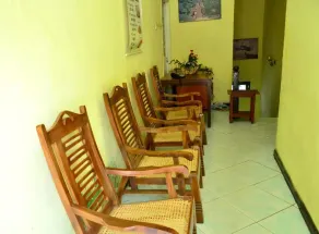 The Garden Rest - Image 2