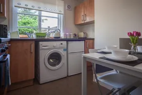 1 Willows Apartment - Image 4