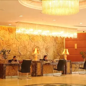 Yuelida Grand Hotel (Anshun Ancient City Gufu Street Branch) - Image 2