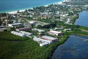 Cove at Sandy Pointe by RedAwning - Image 5