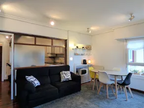 Apartamento en Sanzenea con vistas - Image 3