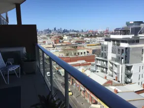 Sub Penthouse On Barkly Street - Image 5