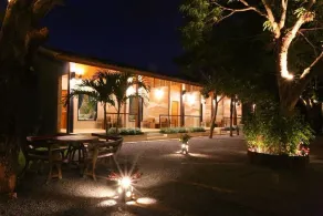 Heyhanavee Resort - Image 1