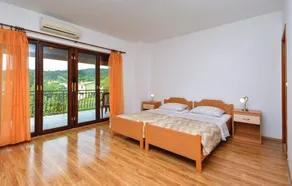 Rooms Latinac - Image 2