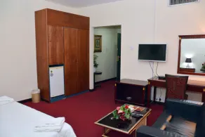 Aradous Hotel - Image 5