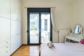Kyparissia sea view apartment - Image 3