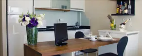 Captain Hotel - Image 2