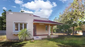 Village Retreat - Image 3