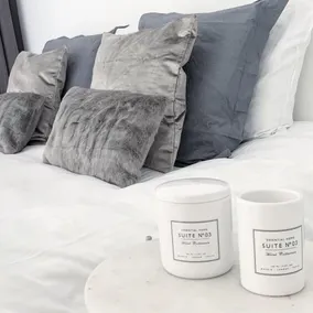 White Room - Image 2