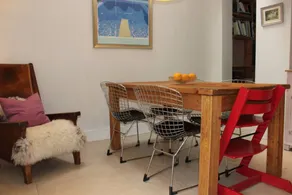 4 Bedroom House With Large Garden - Image 2