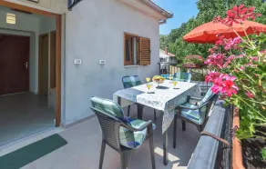 Beautiful Apartment in Kaldanija With Wifi and 1 Bedrooms - Image 2
