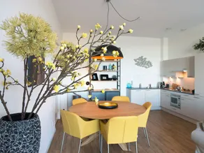 Appealing Apartment in Den Haag With Balcony, Terrace - Image 4