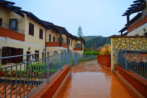 Emma’s Apartments - Image 5