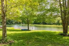 Bear Creek Farm Bed And Breakfast - Image 3