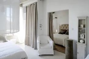 La maison sur la place - Image 2