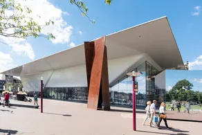 Bright Museum City - Image 3