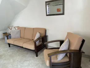 Inviting 2-bed Apartment West Coast Private - Image 5