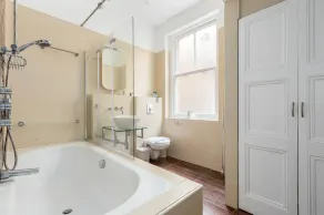 The Chiswick Apartments - Image 5