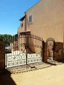 House With 3 Bedrooms in Golfo Aranci, With Wonderful sea View and Furnished Terrace - 500 m From the Beach - Image 2