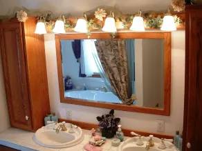 Allegan Country Inn - Image 5
