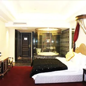 Gene Hotel - Image 2