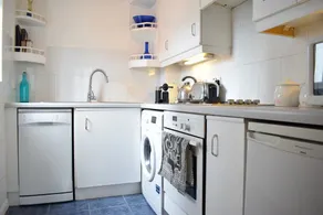 Studio Apartment in London - Image 5