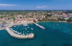 Stunning Apartment in Fazana With Wifi and 3 Bedrooms - Image 3