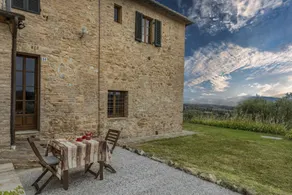 Tuscan Farmhouse near Siena - Image 4