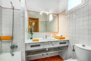 Casa Del Mar in Torre Soli Nou - Image 2