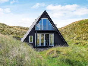 Peaceful Holiday Home in Pandrup With Large Dunes - Image 3